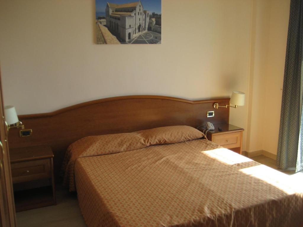 Campus Hotel Bari Room photo
