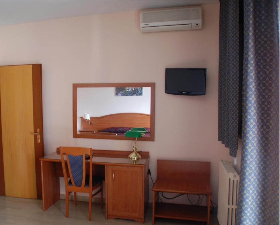 Campus Hotel Bari Room photo